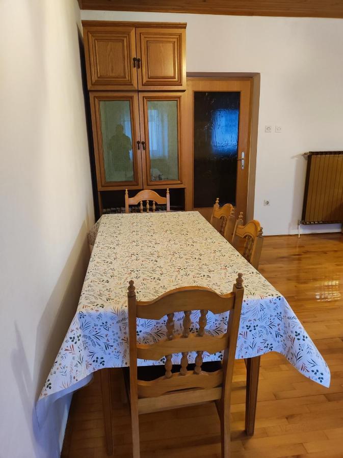 Family Hostel بيفكا المظهر الخارجي الصورة