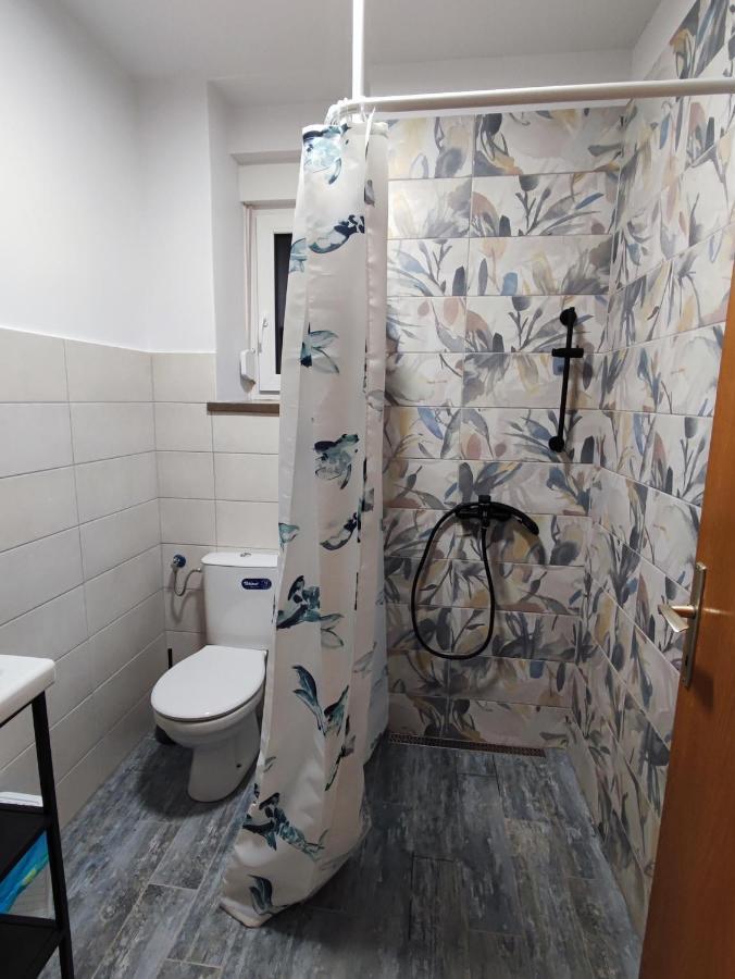 Family Hostel بيفكا المظهر الخارجي الصورة