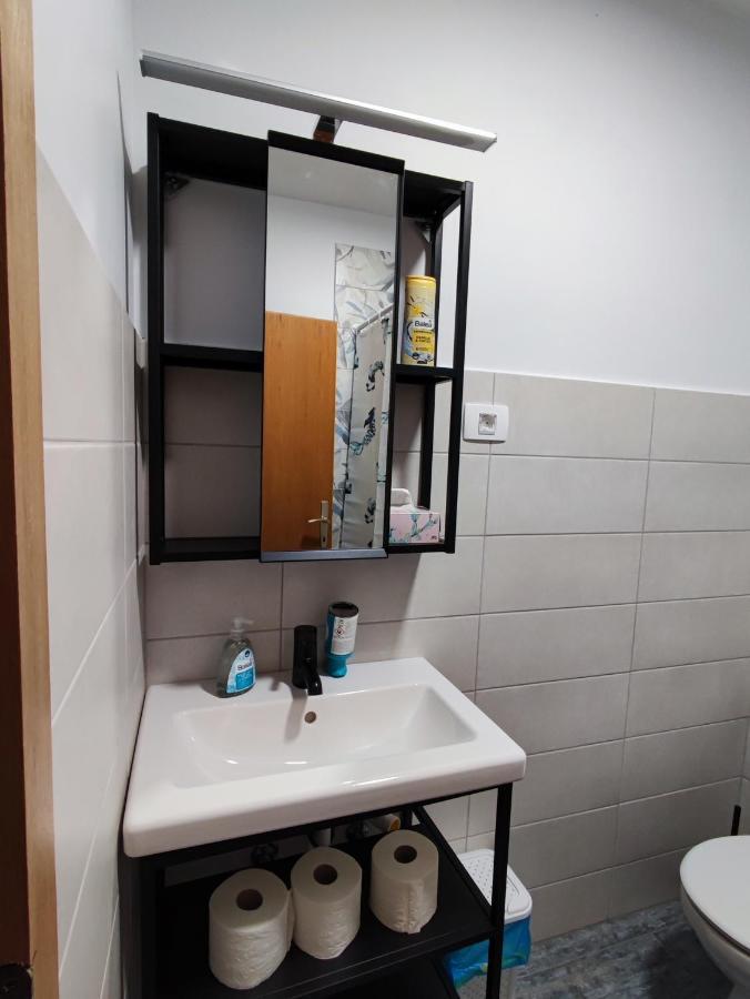 Family Hostel بيفكا المظهر الخارجي الصورة