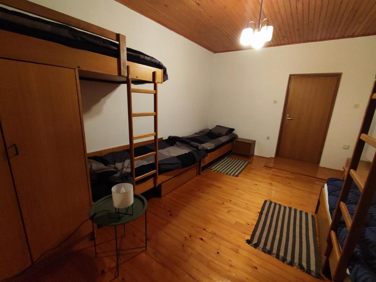 Family Hostel بيفكا المظهر الخارجي الصورة