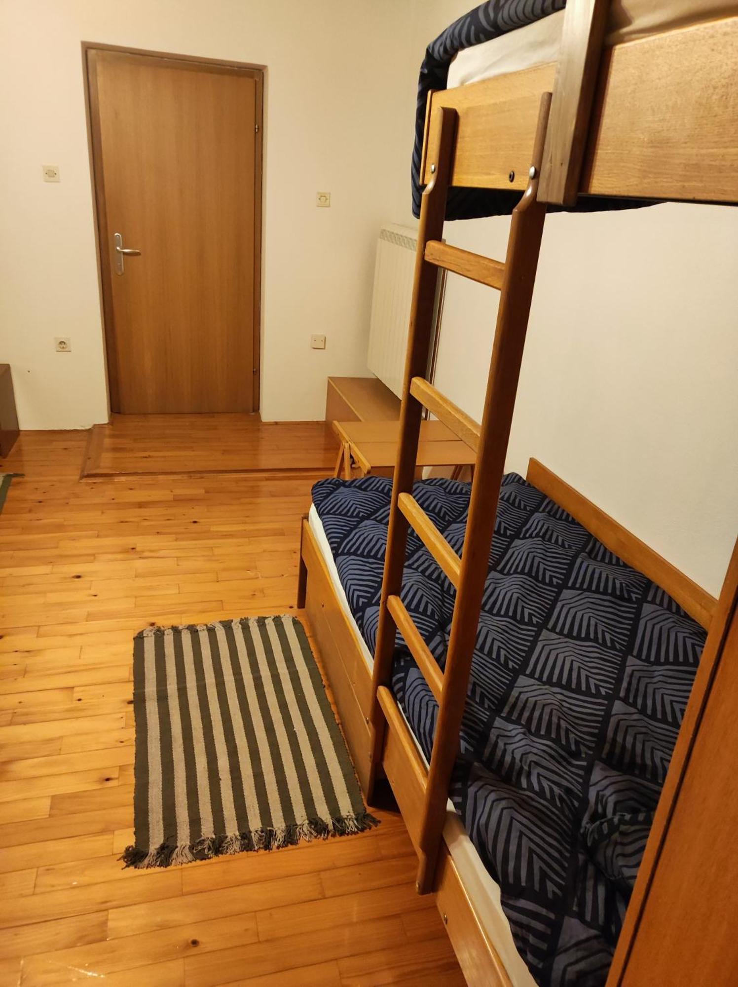 Family Hostel بيفكا الغرفة الصورة